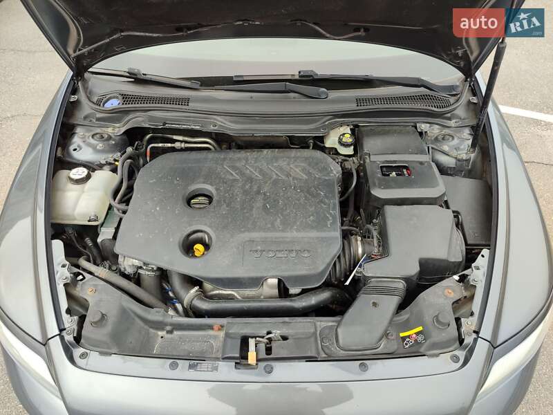 Седан Volvo S40 2011 в Киеве