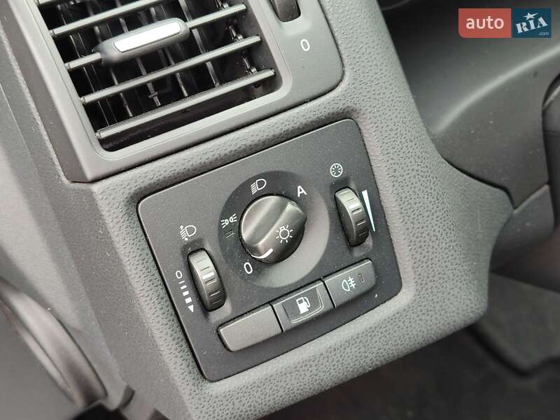 Седан Volvo S40 2011 в Киеве