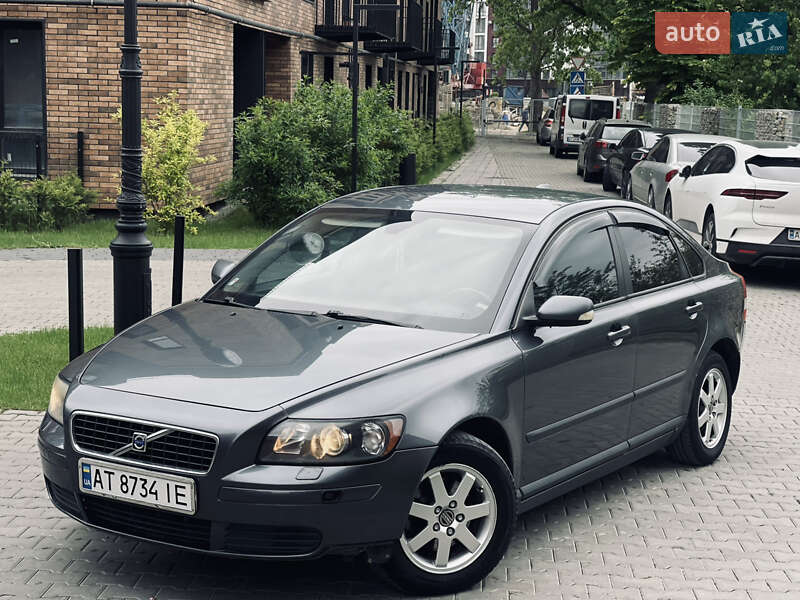 Седан Volvo S40 2005 в Івано-Франківську