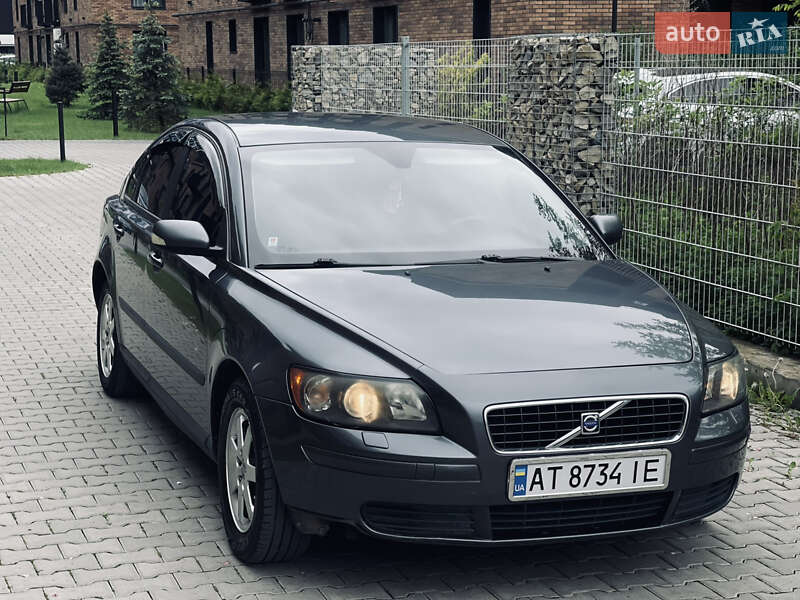 Седан Volvo S40 2005 в Івано-Франківську