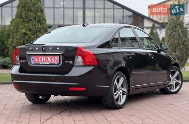 Седан Volvo S40 2012 в 
