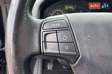 Седан Volvo S40 2012 в 