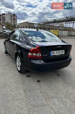 Седан Volvo S40 2005 в Ровно