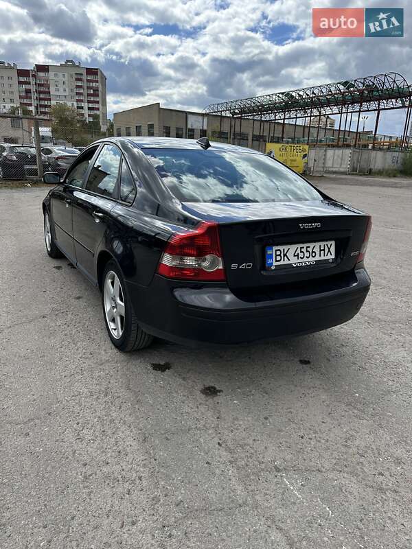 Седан Volvo S40 2005 в 