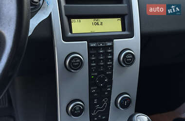Седан Volvo S40 2012 в 