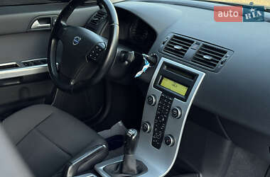 Седан Volvo S40 2012 в 