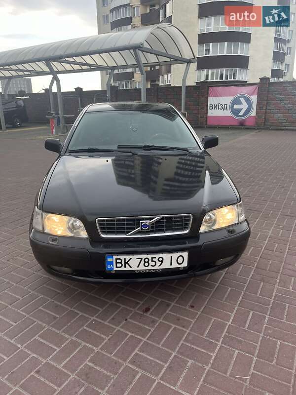 Volvo S40 2004