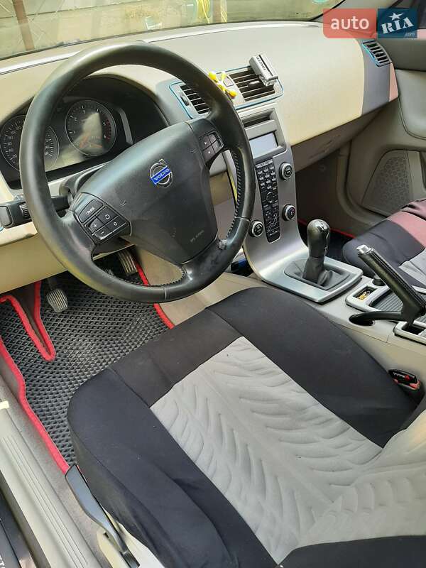 Седан Volvo S40 2008 в Виноградові