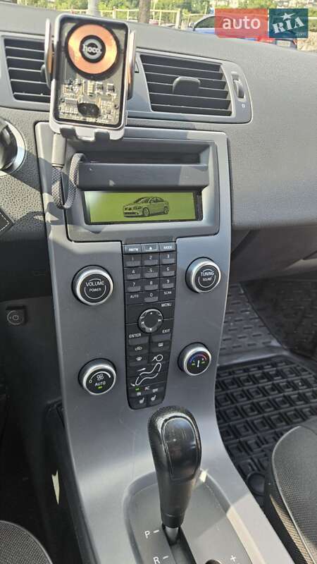 Седан Volvo S40 2011 в Києві фото 9 Седан Volvo S40 2011 в Києві