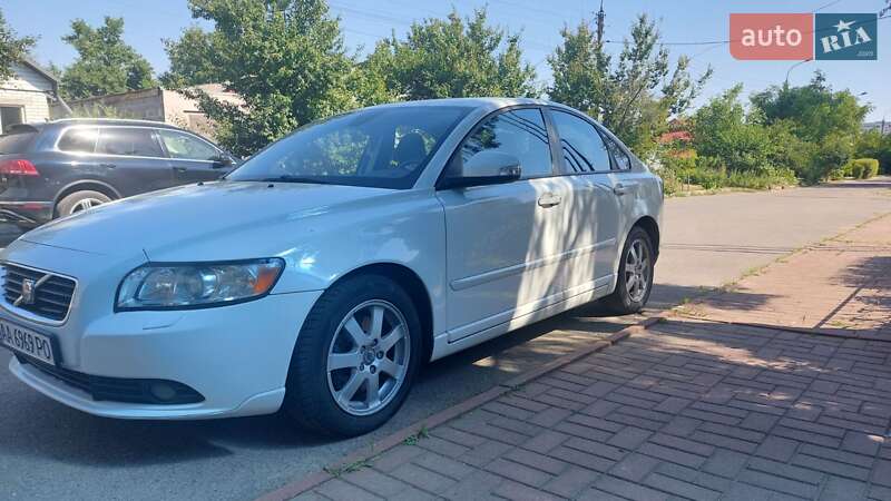 Седан Volvo S40 2009 в Черкассах
