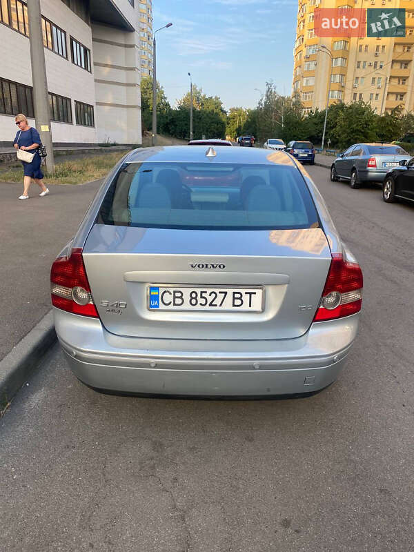 Седан Volvo S40 2006 в Чернигове