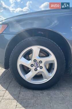 Седан Volvo S40 2011 в 