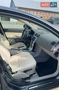 Седан Volvo S40 2011 в 