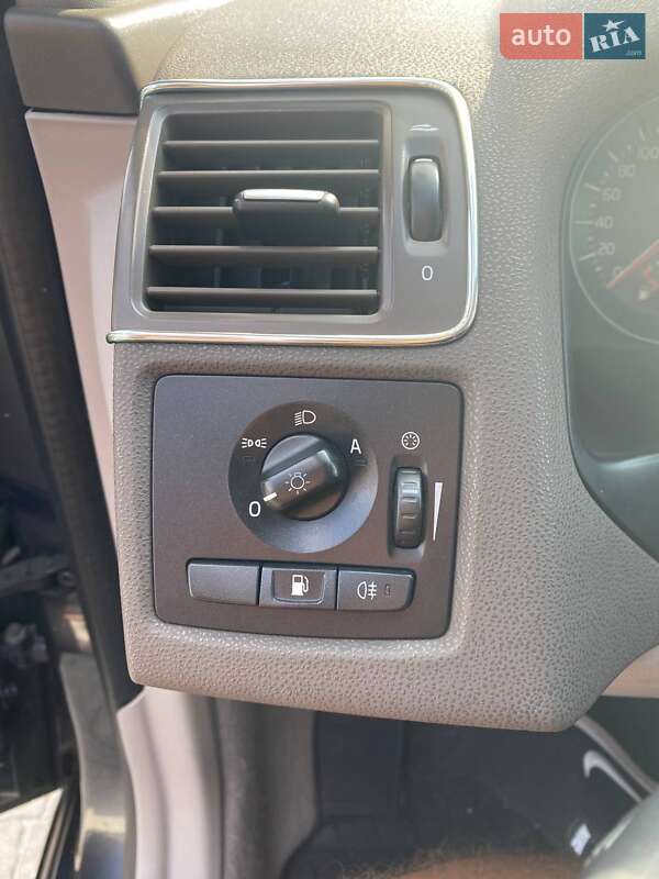 Седан Volvo S40 2011 в Копичинці