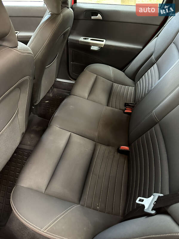 Седан Volvo S40 2007 в Дубно