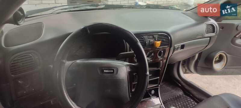 Седан Volvo S40 1998 в Буче фото 8 Седан Volvo S40 1998 в Буче
