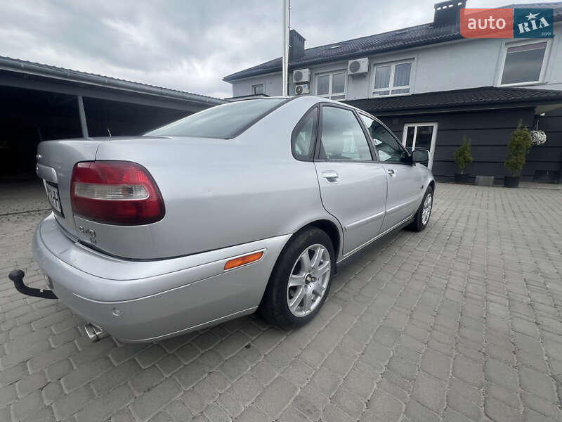 Седан Volvo S40 2003 в Нововолынске