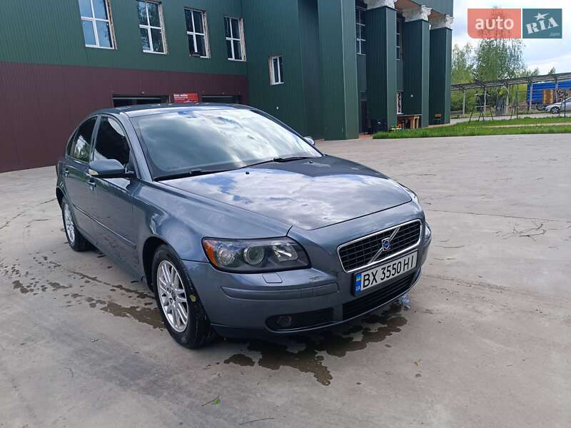 Седан Volvo S40 2006 в Славуті