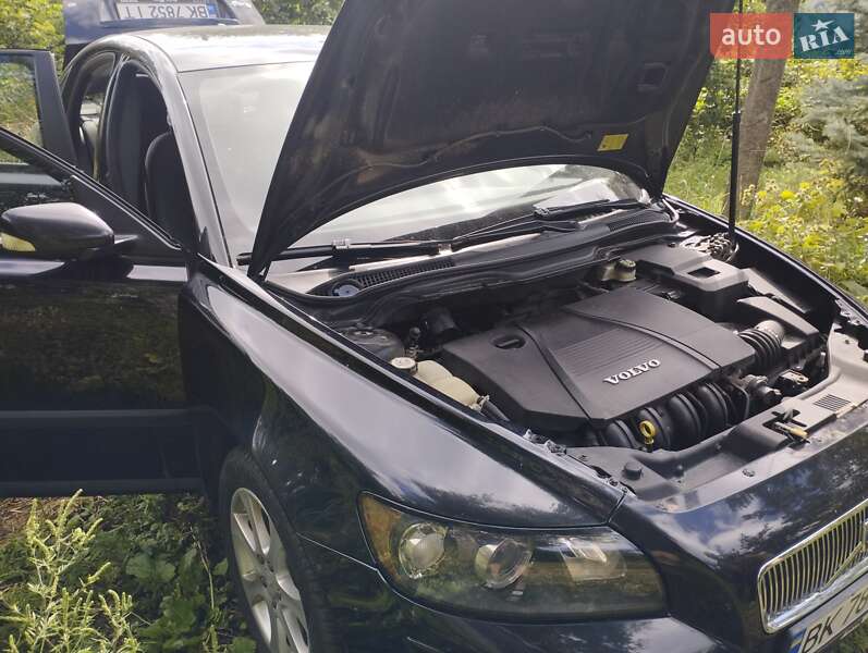 Седан Volvo S40 2005 в Кропивницком фото 3 Седан Volvo S40 2005 в Кропивницком