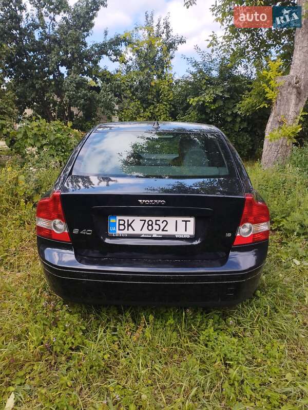 Седан Volvo S40 2005 в Кропивницком фото 21 Седан Volvo S40 2005 в Кропивницком