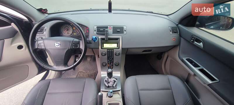 Седан Volvo S40 2006 в Дніпрі