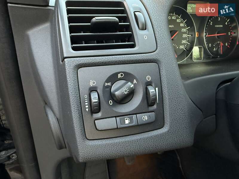 Седан Volvo S40 2011 в Стрию фото 47 Седан Volvo S40 2011 в Стрию