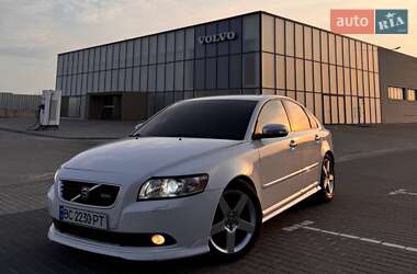 Седан Volvo S40 2008 в Львові