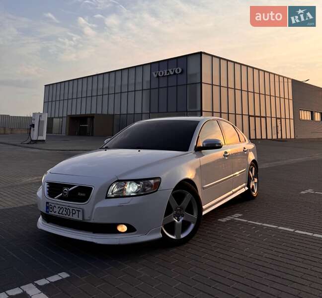 Седан Volvo S40 2008 в 