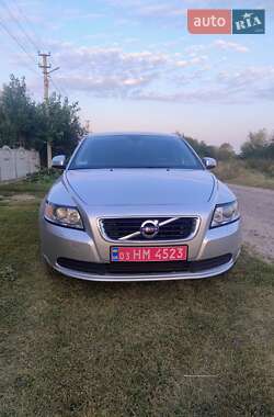 Седан Volvo S40 2011 в Ровно