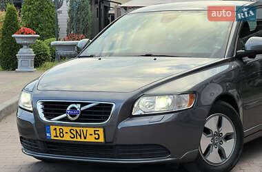 Седан Volvo S40 2011 в 