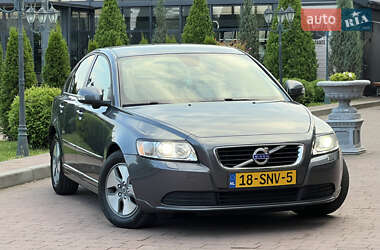 Седан Volvo S40 2011 в 
