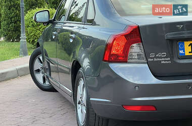 Седан Volvo S40 2011 в 