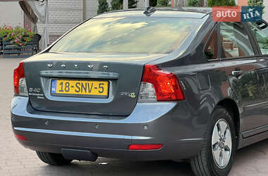 Седан Volvo S40 2011 в 