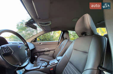Седан Volvo S40 2011 в 