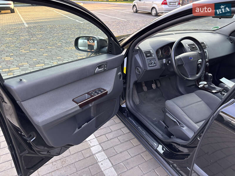 Седан Volvo S40 2006 в Луцке фото 8 Седан Volvo S40 2006 в Луцке