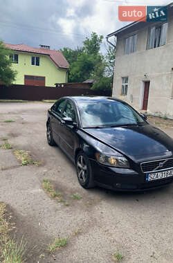 Седан Volvo S40 2006 в Львове