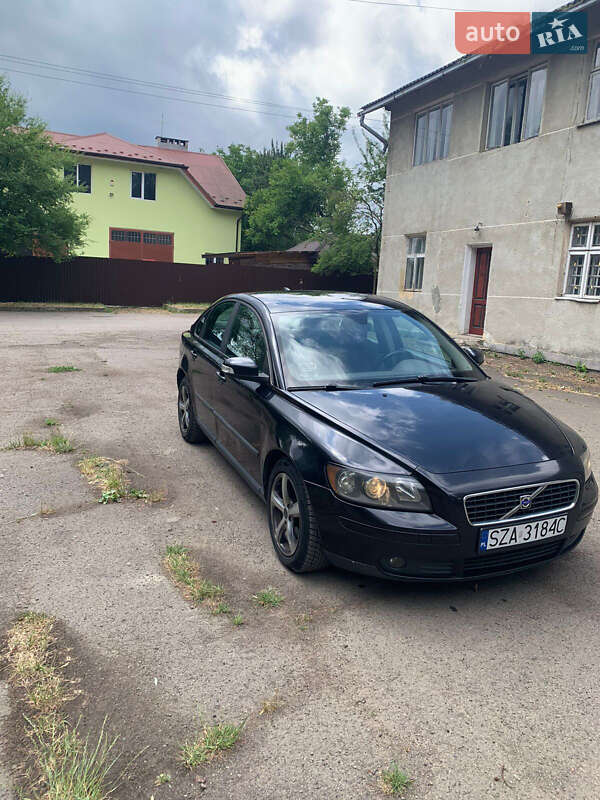 Volvo S40 2006