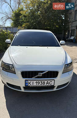 Седан Volvo S40 2006 в 