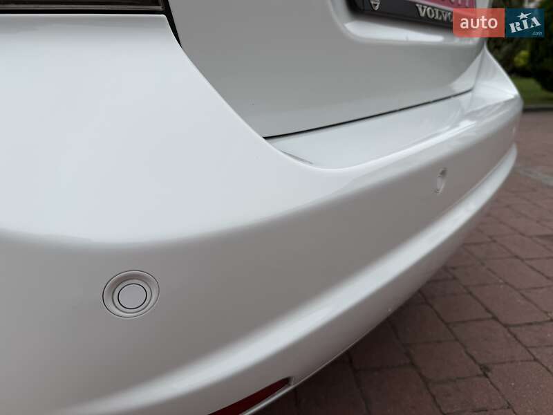Седан Volvo S40 2010 в Стрые