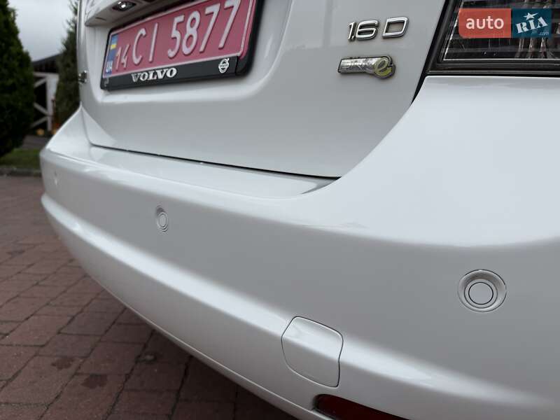 Седан Volvo S40 2010 в Стрые