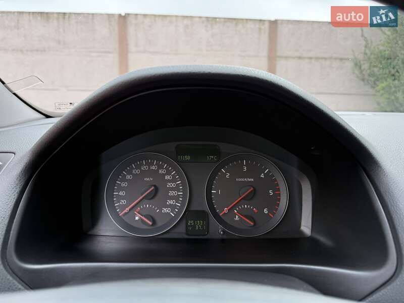 Седан Volvo S40 2010 в Стрые