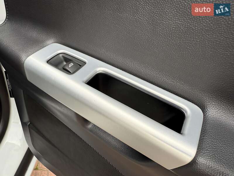 Седан Volvo S40 2010 в Стрые