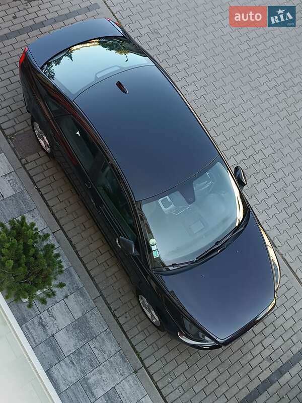 Седан Volvo S40 2012 в Терновке