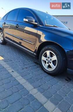 Седан Volvo S40 2010 в 