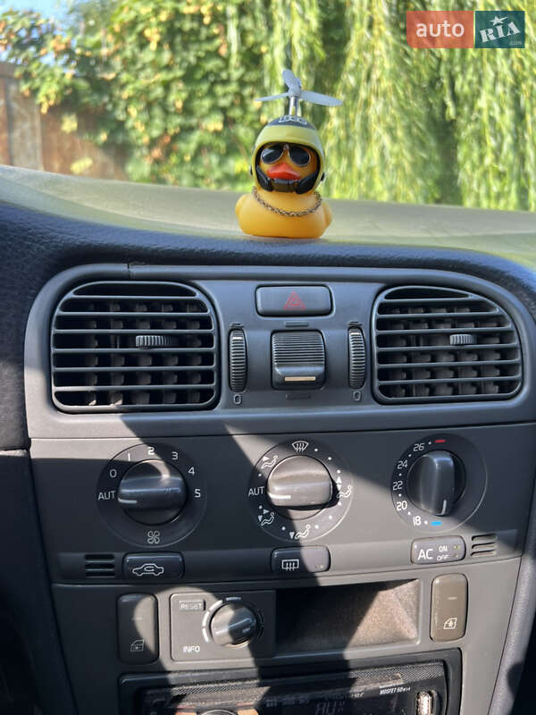 Седан Volvo S40 1997 в Звягеле фото 24 Седан Volvo S40 1997 в Звягеле