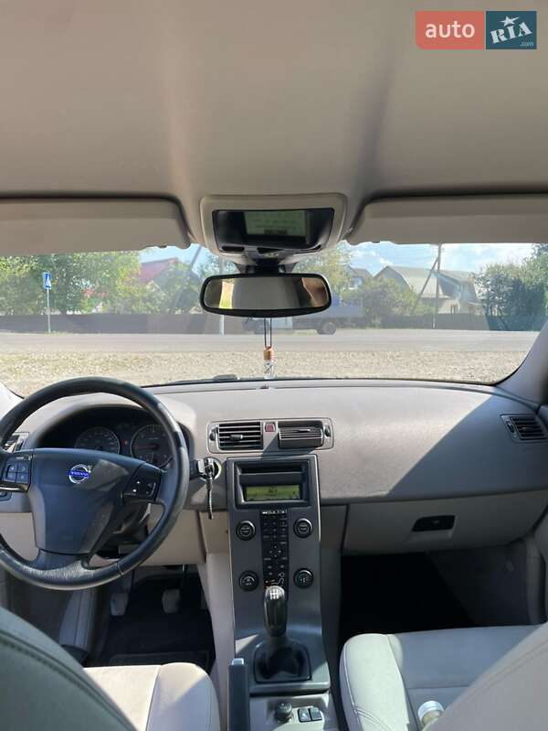 Седан Volvo S40 2006 в Коломиї