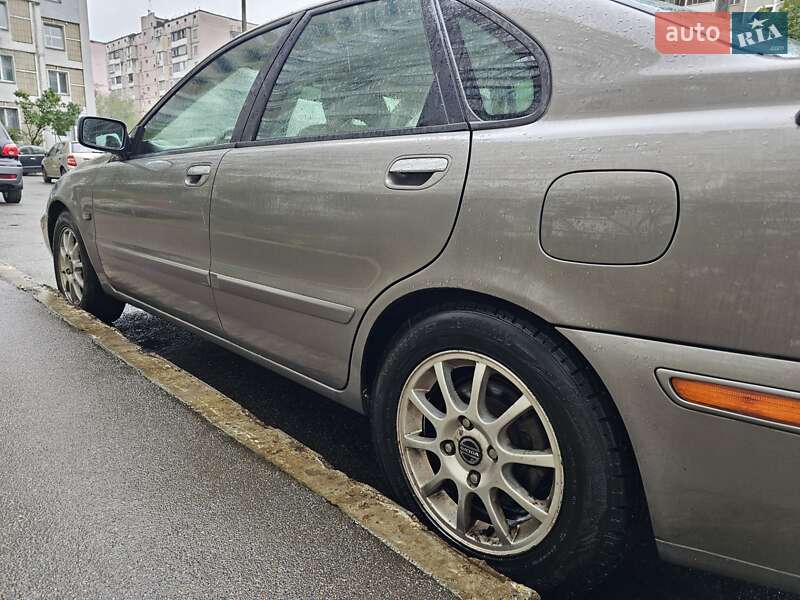 Седан Volvo S40 2003 в Києві