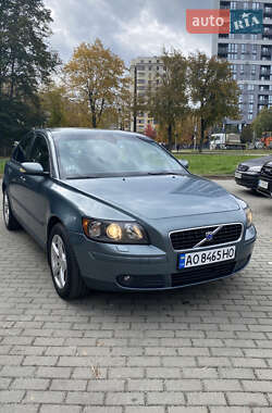 Седан Volvo S40 2004 в 