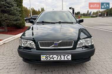 Седан Volvo S40 2000 в 