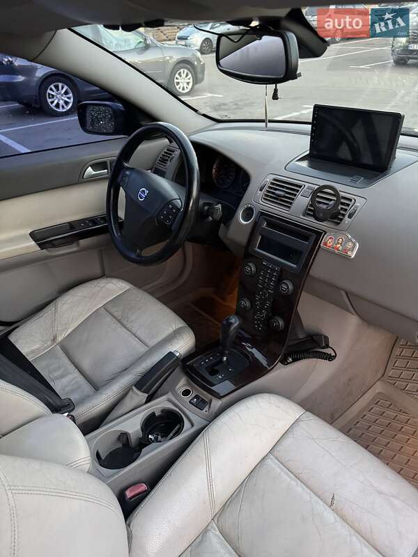 Седан Volvo S40 2004 в Днепре